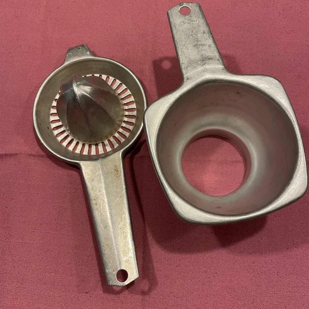 Vintage Foley Handheld Aluminum JUICER REAMER & CANNING FUNNEL